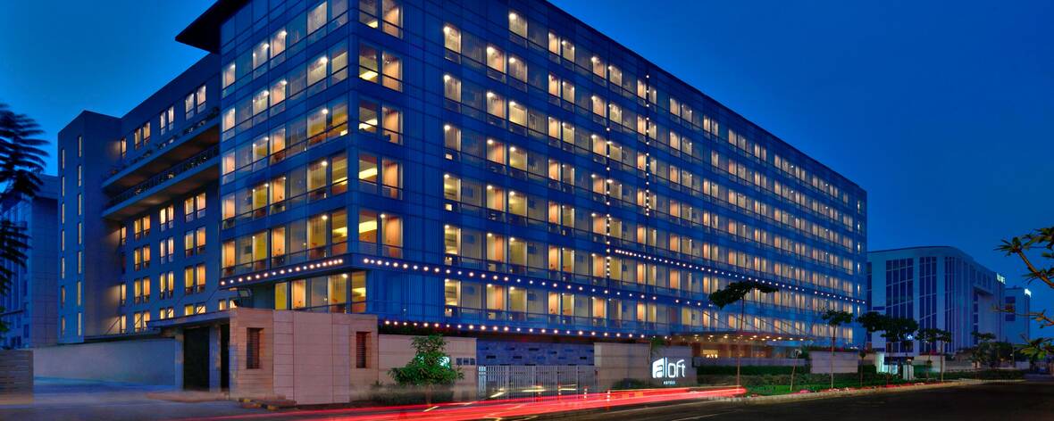 Aloft Aerocity-img